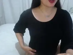 Amateur Adult Webcams of julia_xxx