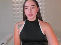 Amateur Sex Cam of AlinaKravitz