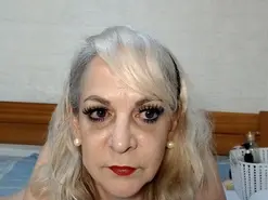 Amateur Live Porn of amberlux