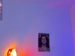 Amateur Live Porn of MarieeTaylor