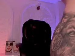Amateur Nude Webcam of MadisonKane