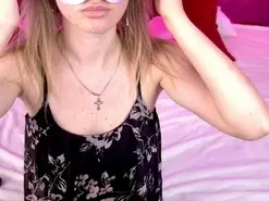 Amateur Adult Webcam of CelineReyys