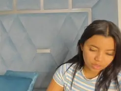 Amateur Live Porn of Lucy_asm