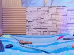 Amateur Live Sex of moxie_monclair