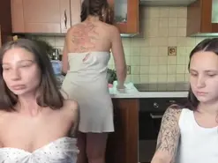 Amateur Nude Webcam of Yuki_Caramells