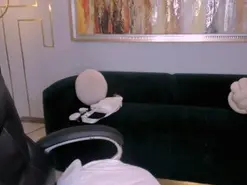 Amateur Sex Chat of NinaMichelle1