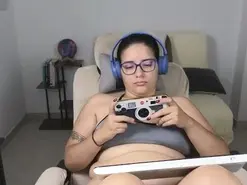 Amateur Sex Cam of Moon_woman