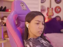 Amateur Free Live Porn of MadelynRose