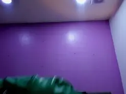 Amateur Live Porn of Karoline_66