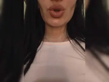 Bongacams Free Porn Cam of Mikki88K