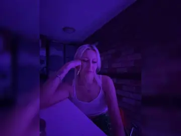Bongacams Free Porn Cam of Cosmos13131