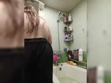 Bongacams Adult Webcam of Sweetflowera