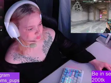 Bongacams Watch Live Sex Cams of AlinaAdams