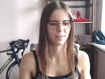 Bongacams Sex Cam of MegiKiss