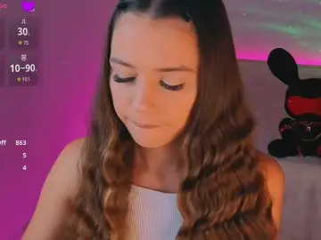 Bongacams Watch Live Sex Cams of MaybeBabeTV