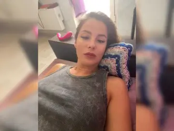 Bongacams Watch Live Sex Cams of Lovelygirls1