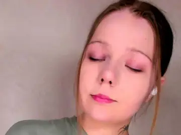Bongacams Best live sex cam show of MelMooon