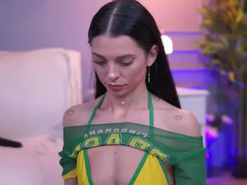 Bongacams Live Sex of EllyLynne