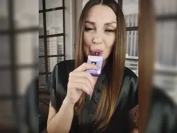 Bongacams Private Sex Chat of SexyKitty75-1