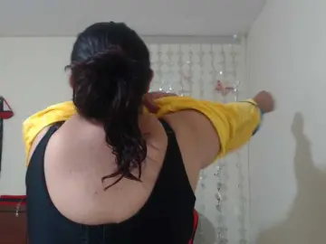 Bongacams Live Porn of CamilaSexHot
