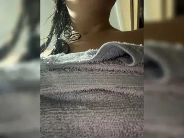 Bongacams Free Porn Cam of karlacortes1