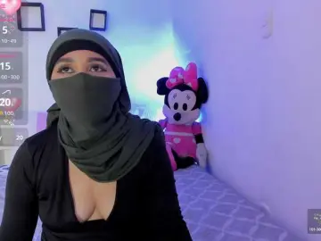 Bongacams Watch Live Sex Cams of -Alisha