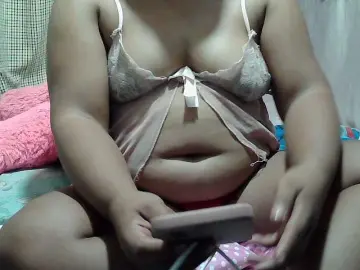 Bongacams Private Sex Chat of PinayLynlyn08