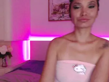 Bongacams Live Sex Cam of Ohmy-Linda