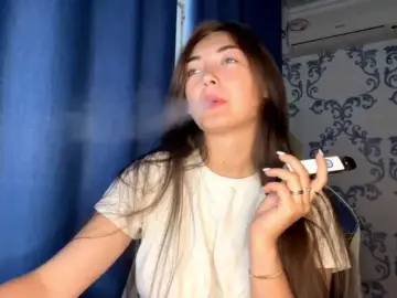 Bongacams Nude Webcam of DelphaDiop
