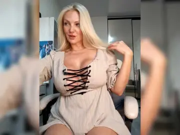 Bongacams Adult Webcam of MonnaSky