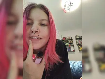 Bongacams Sex Cam of SquirtApril