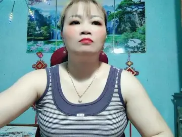 Bongacams Adult Webcam of Linhanhsex2k