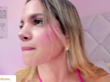 Bongacams Watch Live Sex Cams of MeganRosse1