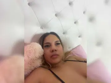 Bongacams Free Porn Cam of MeganRosse1