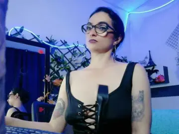 Bongacams Sex Chat of kandyparis