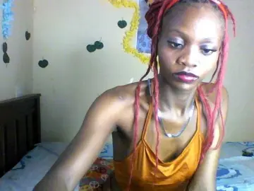 Bongacams Free Porn Cam of Luna-Noir