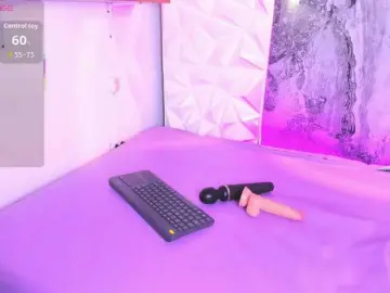 Bongacams Watch Live Sex Cams of playful-violet