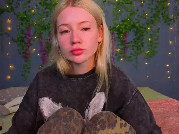 Bongacams Free Porn Cam of LillieBerry
