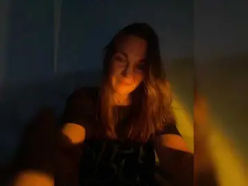 Bongacams Nude Webcam of Alisasqrl