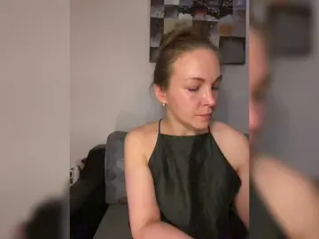 Bongacams Live Porn of Alisasqrl