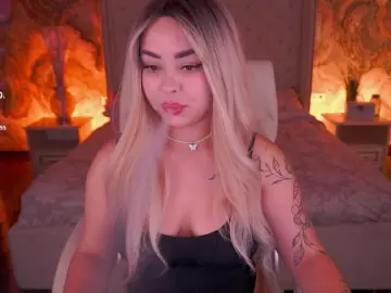 Bongacams Watch Live Sex Cams of SusieWood