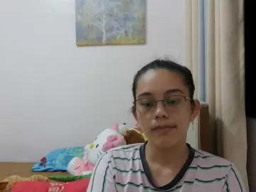 Bongacams Watch Live Sex Cams of simplesindyxx