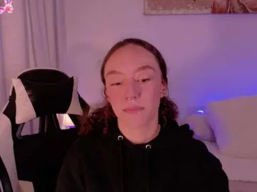 Bongacams Watch Live Sex Cams of ChloeMoreti