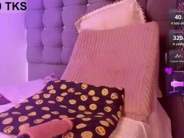 Bongacams Watch Live Sex Cams of Sweet-samy-1