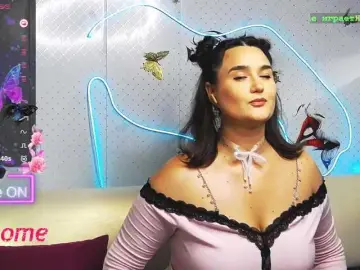Bongacams Free Porn Cam of WickedButShy
