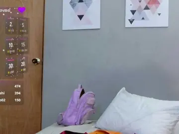 Bongacams Watch Live Sex Cams of daddysneakin