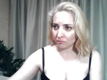 Bongacams Live Sex Cam of mariska-kiska