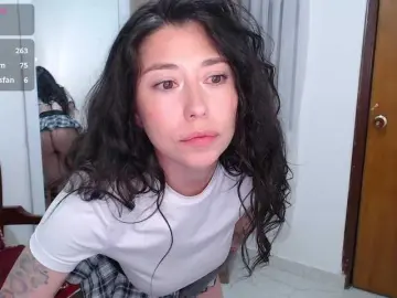 Bongacams Sex Cam of Angel-ink-333