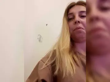Bongacams Live Sex Cam of alissonone
