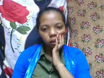 Bongacams Watch Live Sex Cams of rosah1a